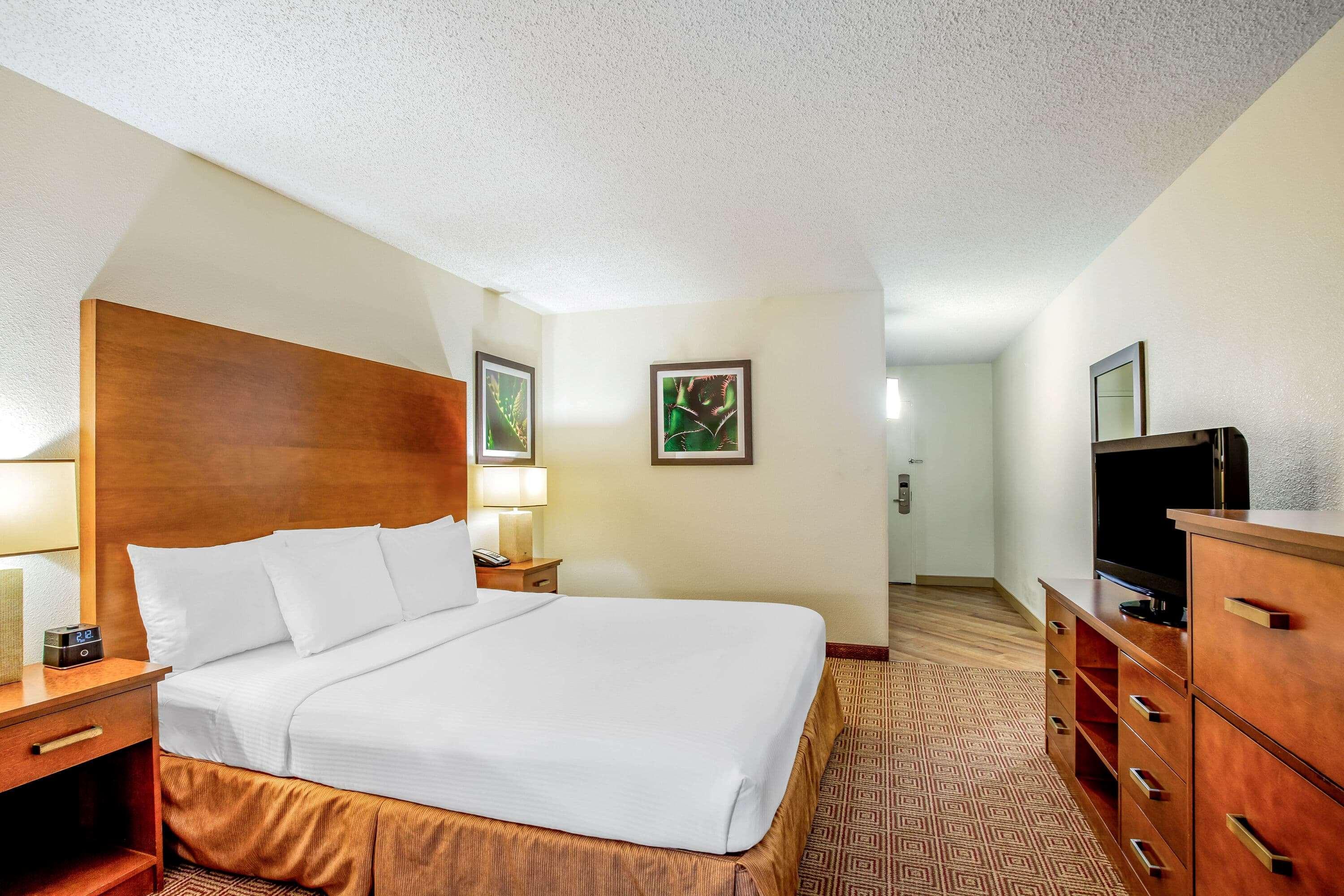 La Quinta By Wyndham Danbury Hotell Exteriör bild