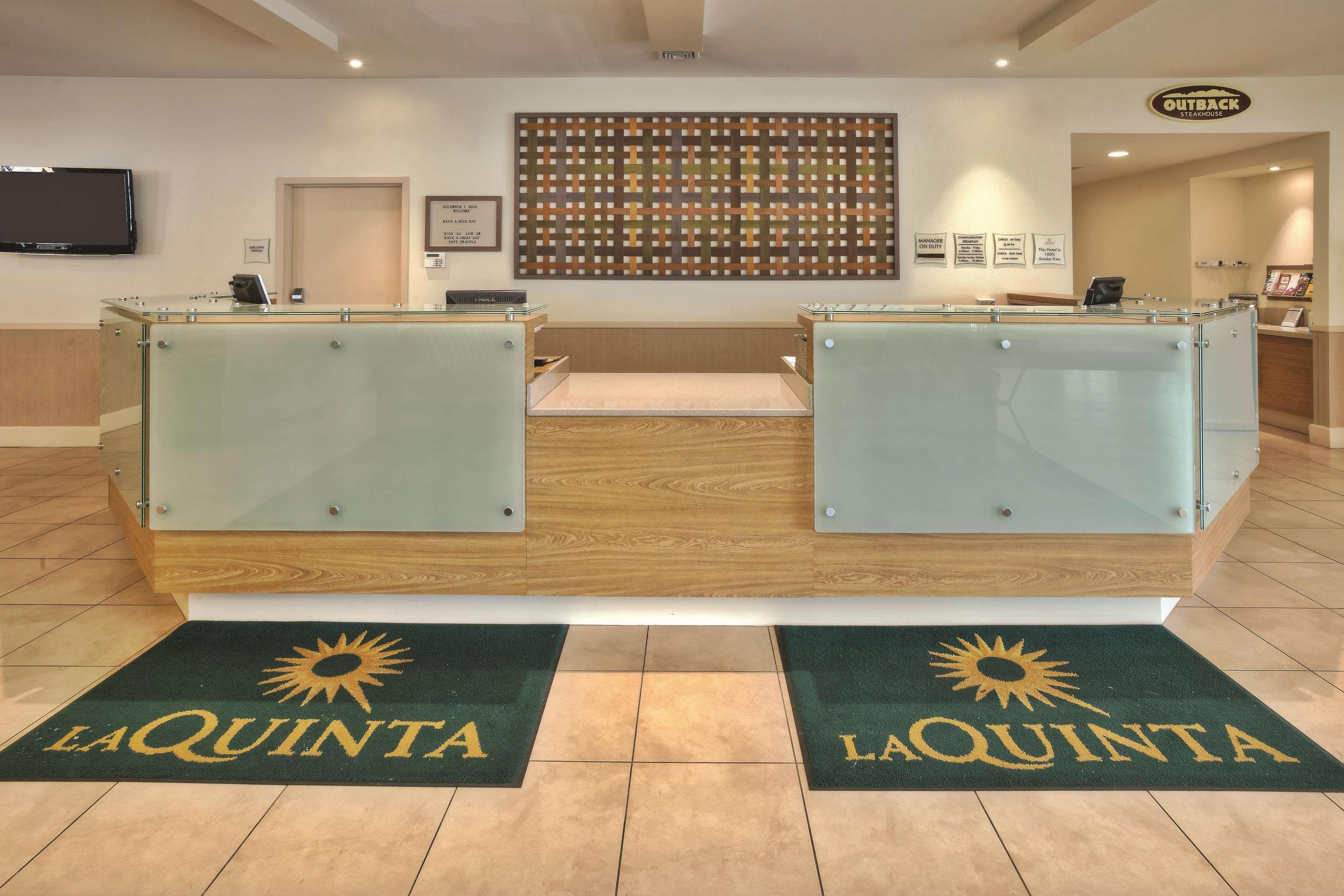 La Quinta By Wyndham Danbury Hotell Exteriör bild